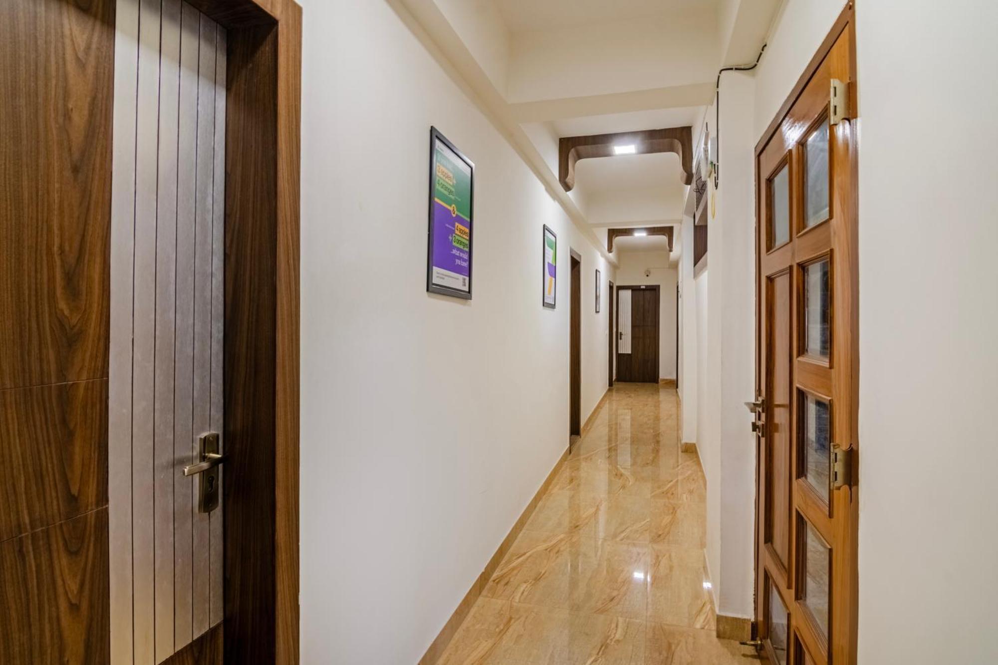 Treebo Petals Banquet & Suites - Calcutta  Esterno foto