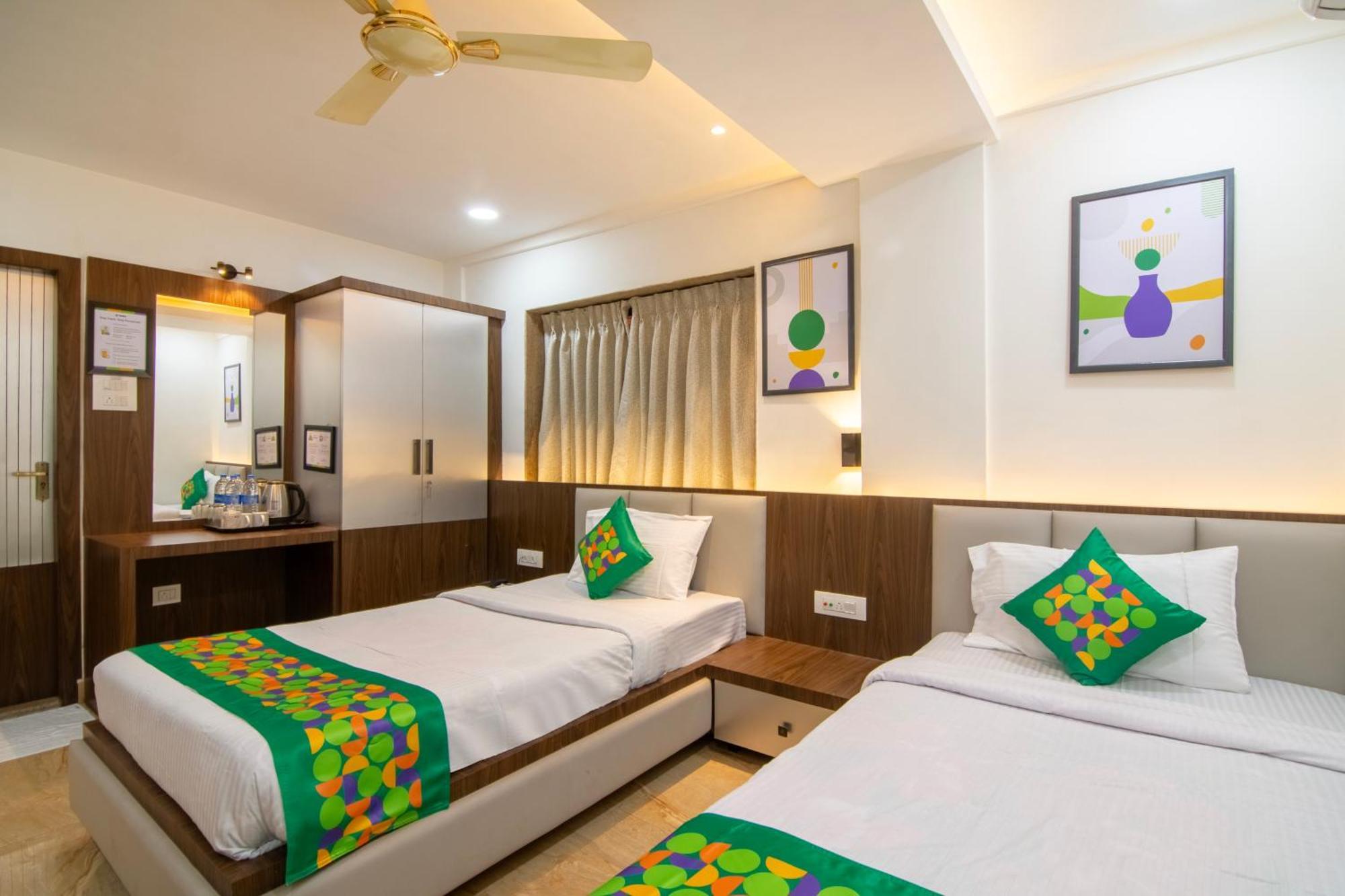 Treebo Petals Banquet & Suites - Calcutta  Esterno foto