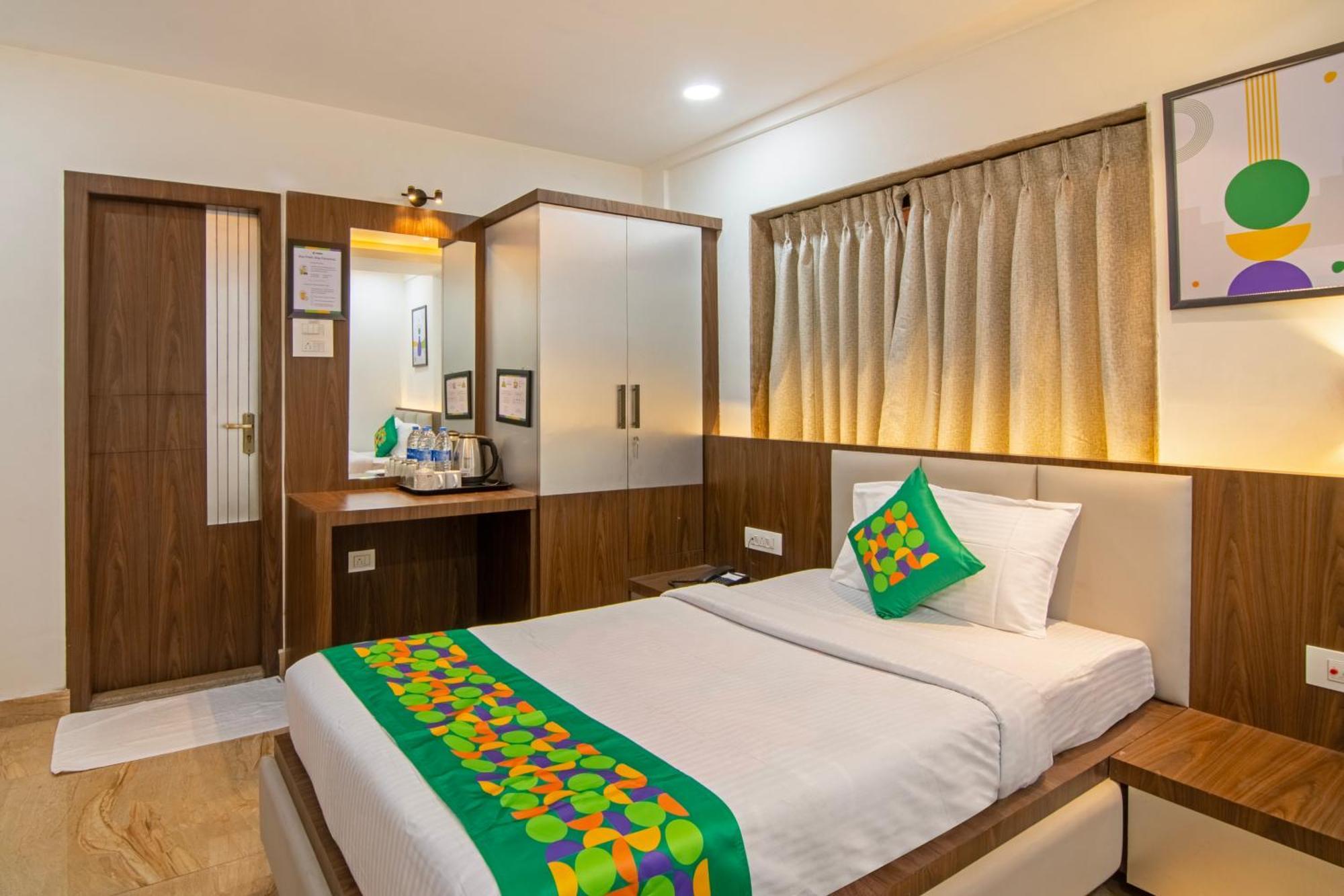 Treebo Petals Banquet & Suites - Calcutta  Esterno foto