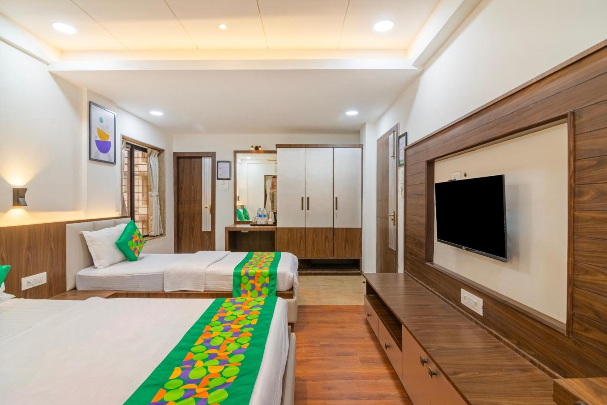 Treebo Petals Banquet & Suites - Calcutta  Esterno foto