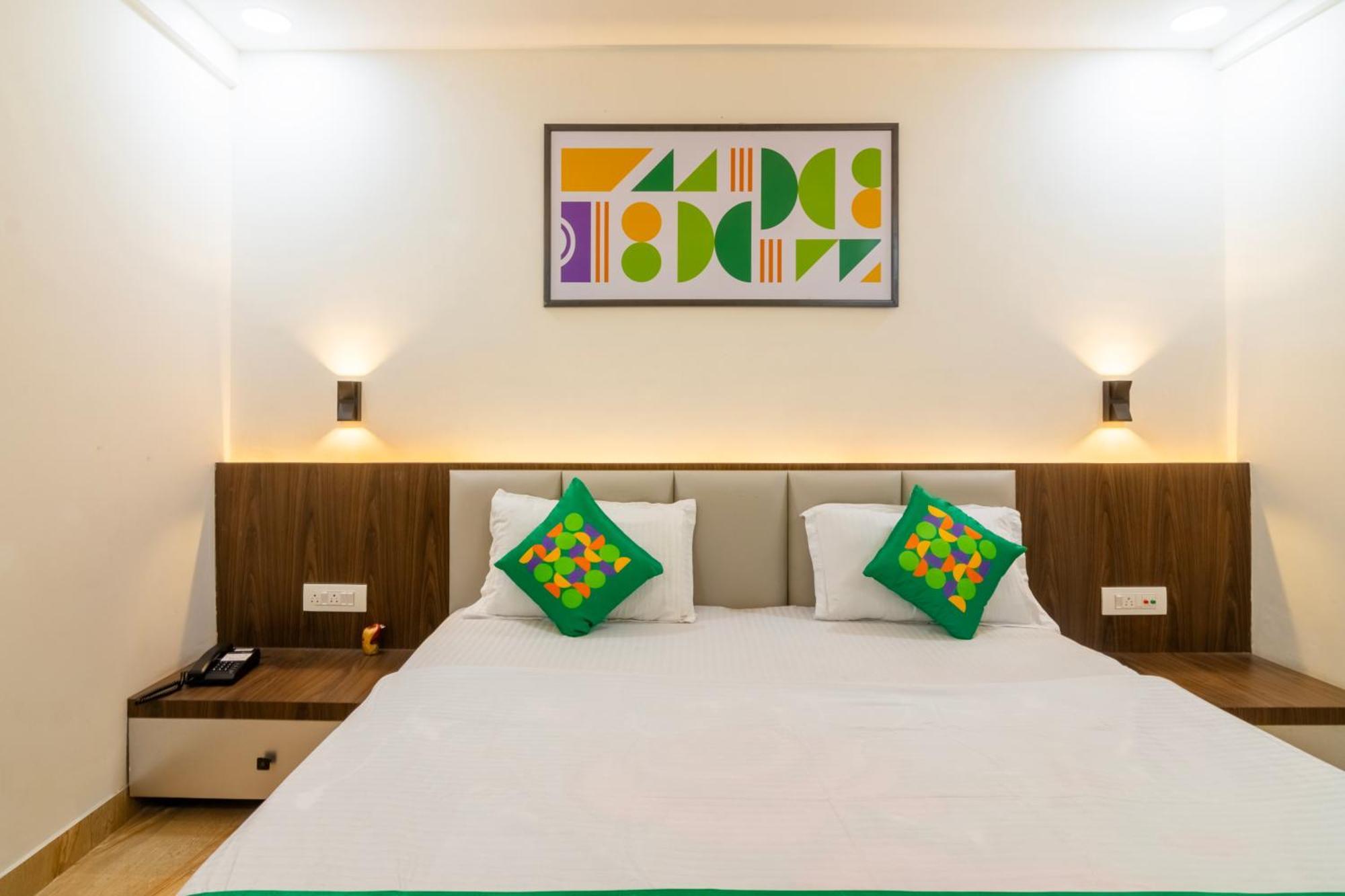 Treebo Petals Banquet & Suites - Calcutta  Esterno foto